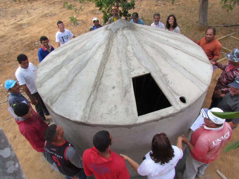 cisterna ferrocimento água de chuva